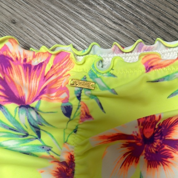 VS Pink Ruffle Bikini Bottoms - Picture 6 of 6